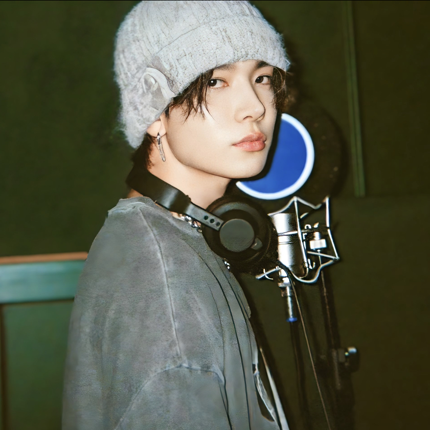 Foto aktivitas terbaru Heeseung (ENHYPEN)