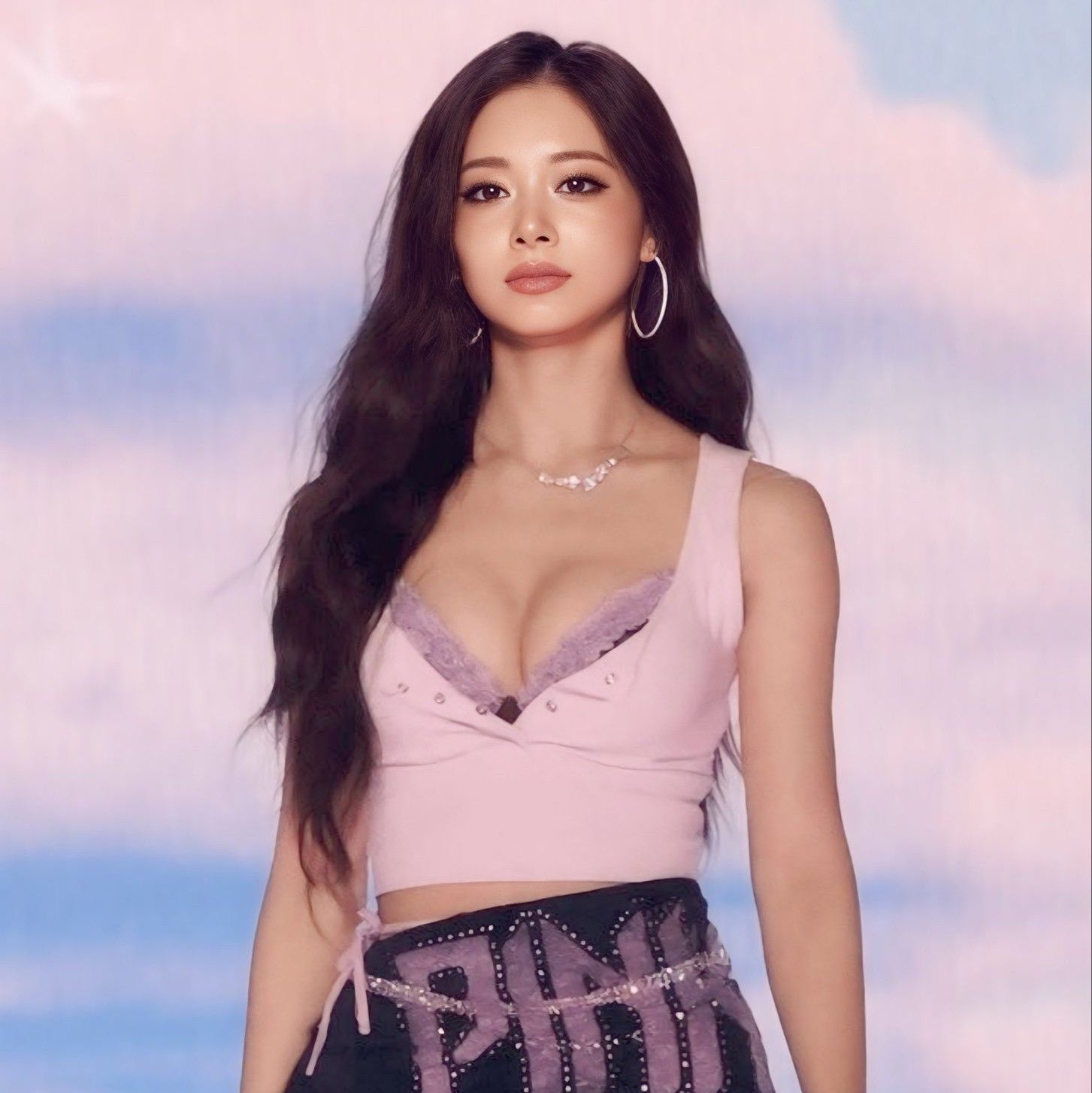 Potret di balik layar Tzuyu (TWICE)