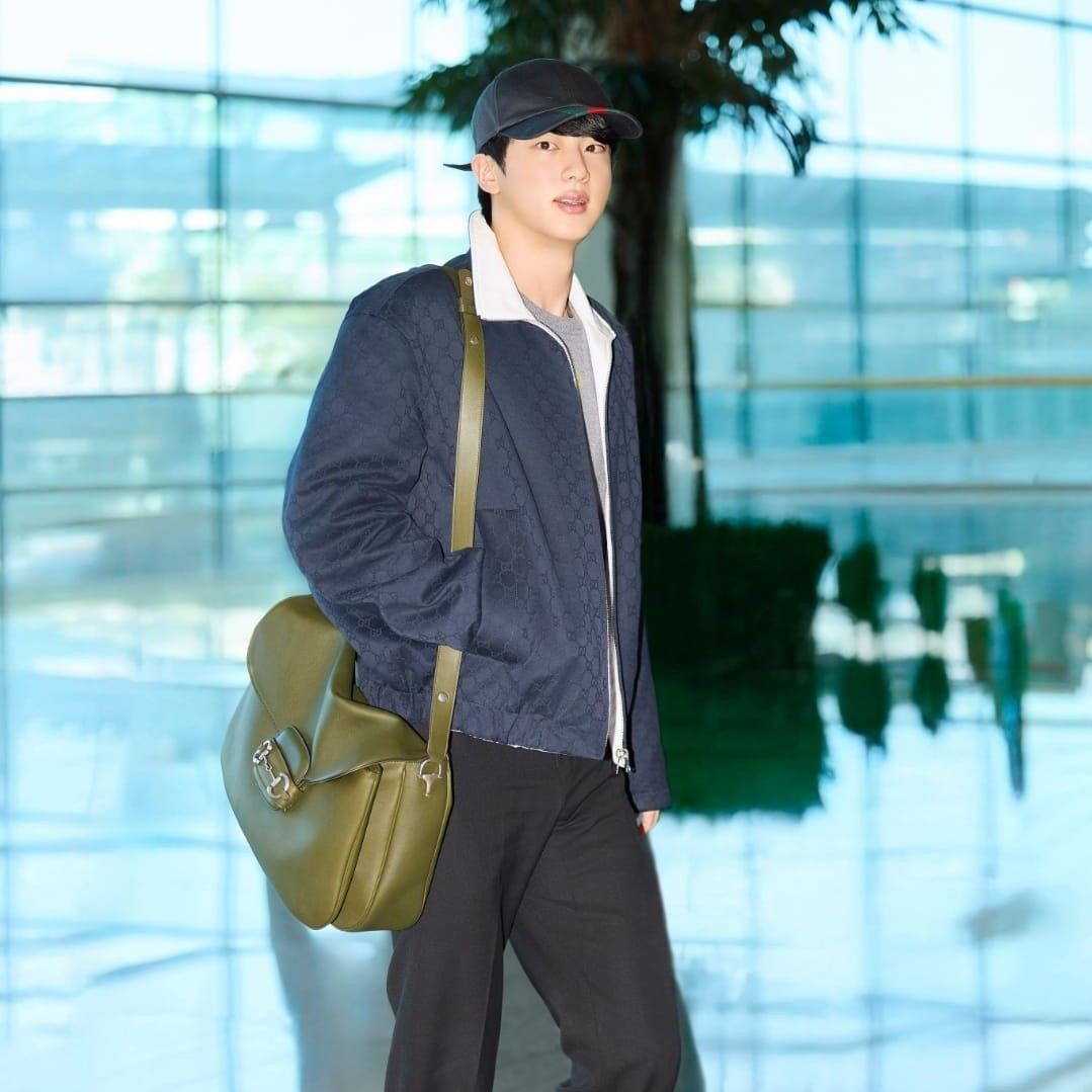 Behind-the-scenes cut of Jin (BTS)