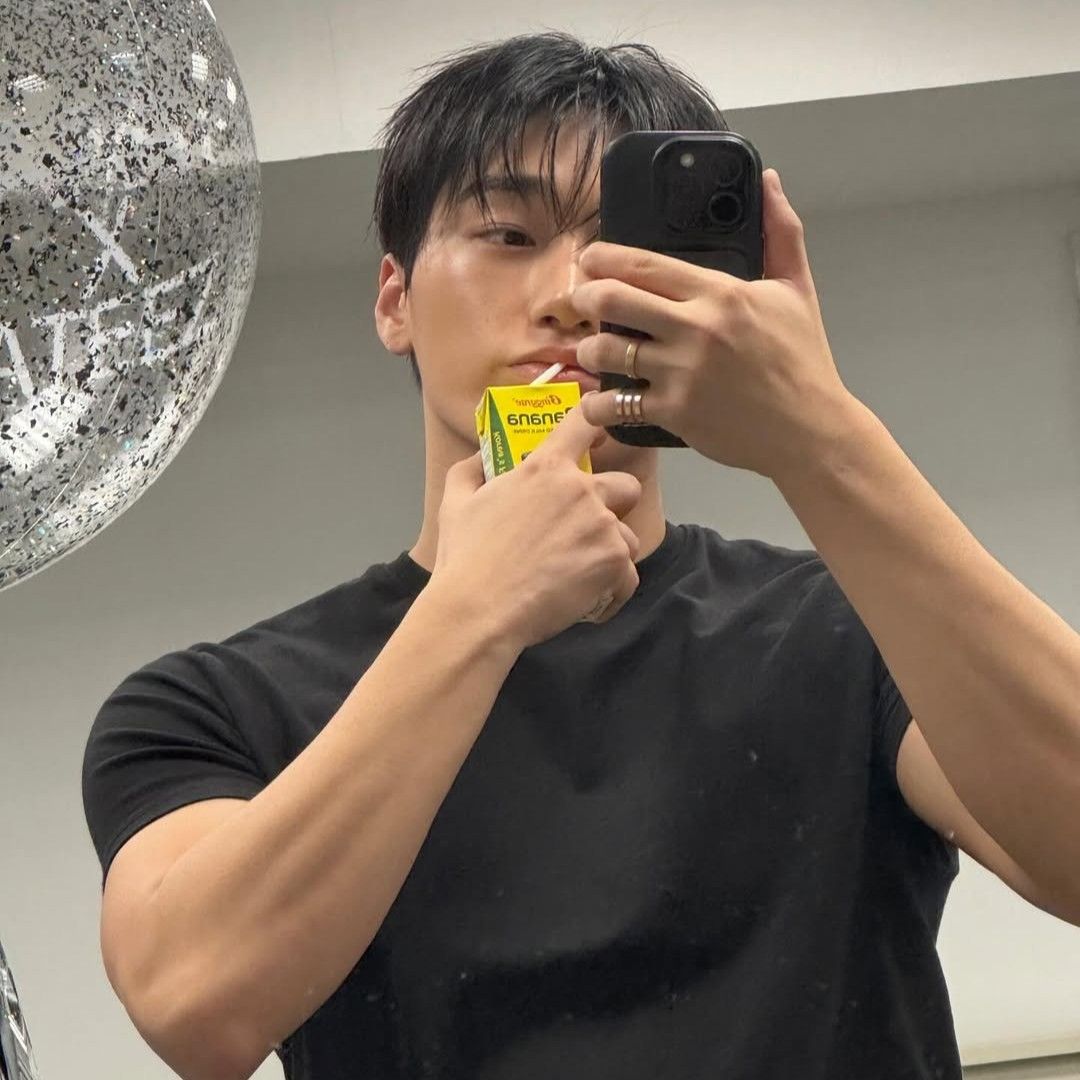 에이티즈 최근 활동샷