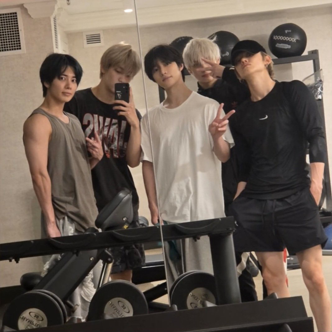 Latest photo of TOMORROW X TOGETHER