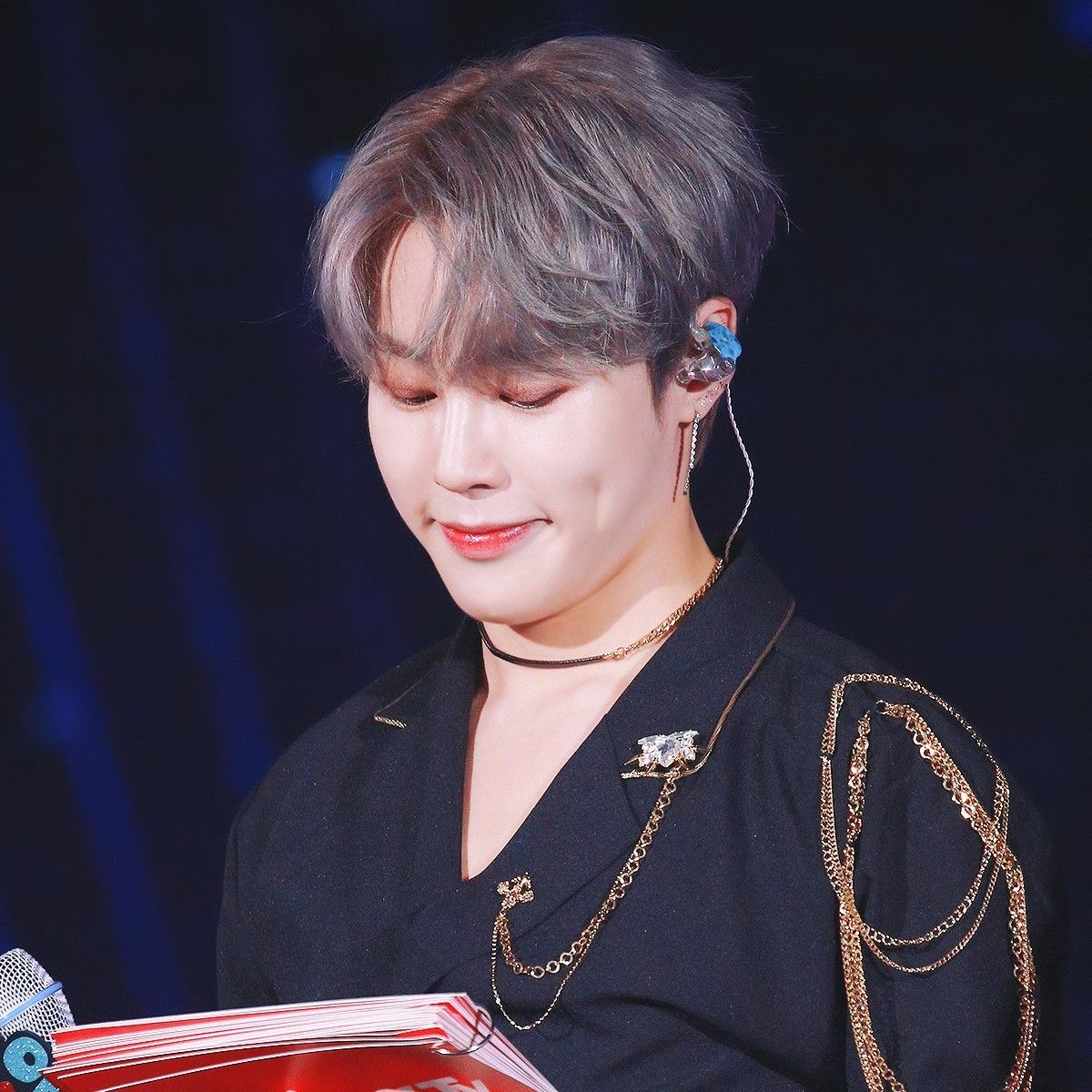 하성운의 비하인드 컷