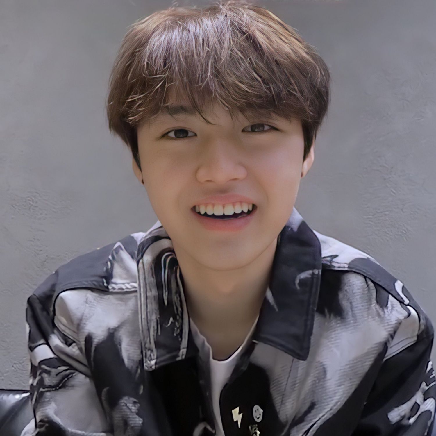 Recent activity shot of Doyoung (TREASURE)