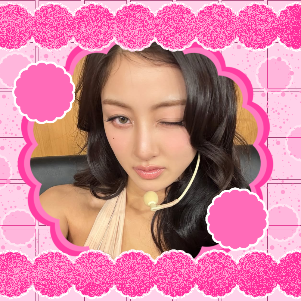 Behind-the-scenes cut of Jihyo (TWICE)