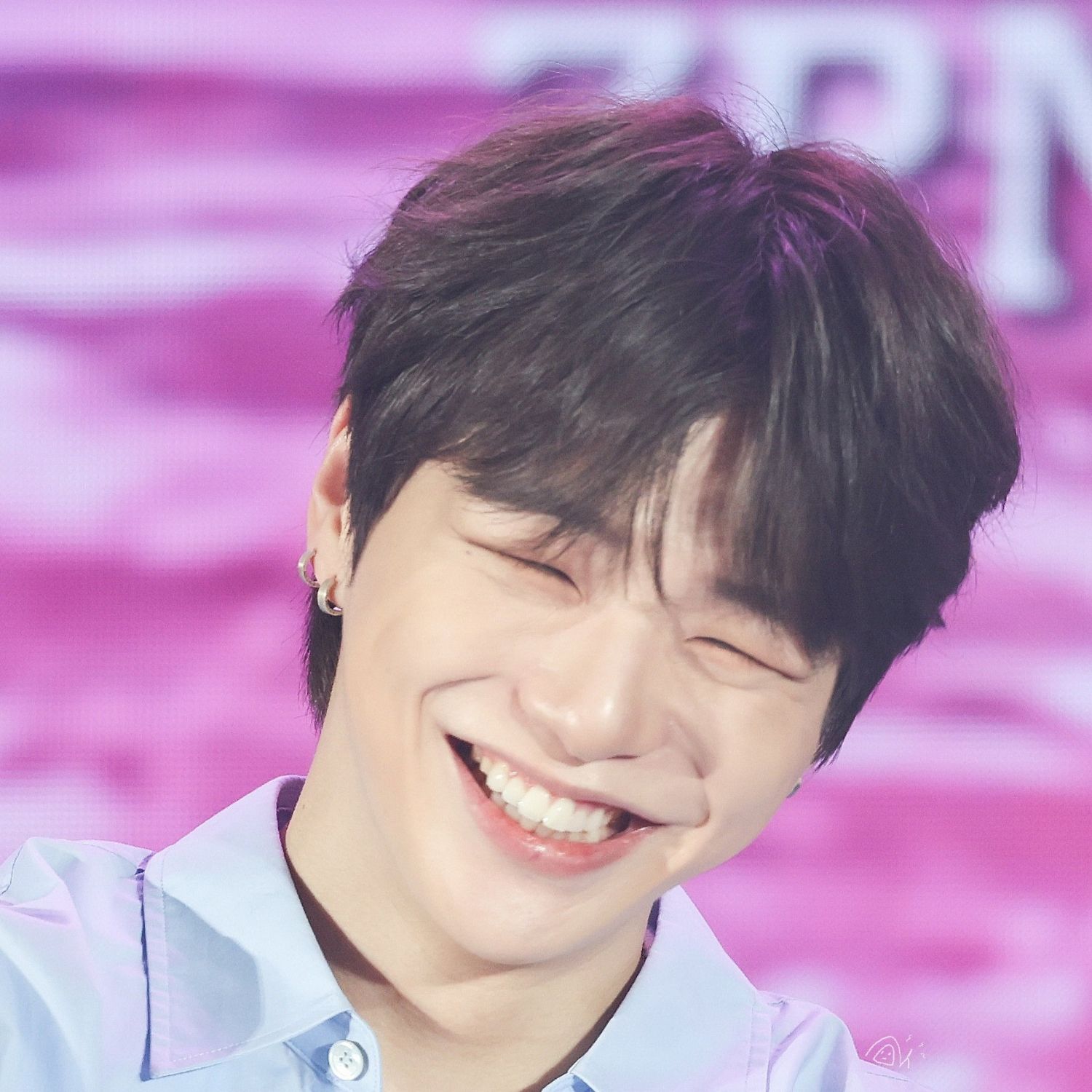 Recent activity shot of Kang Daniel