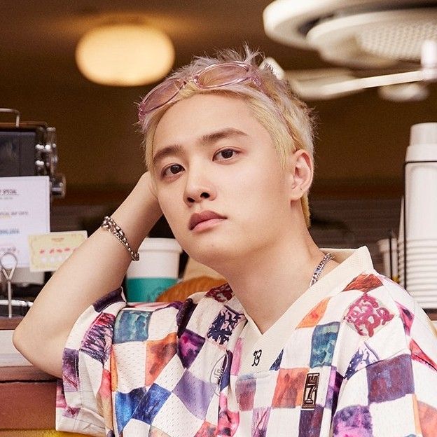 D.O. (EXO)粉丝拍下的瞬间