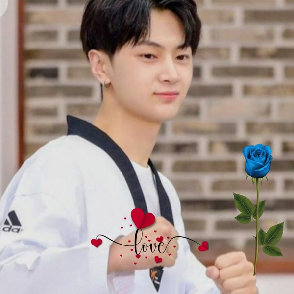 投票で選ばれたジェイ (ENHYPEN)の人気プロフィール画像