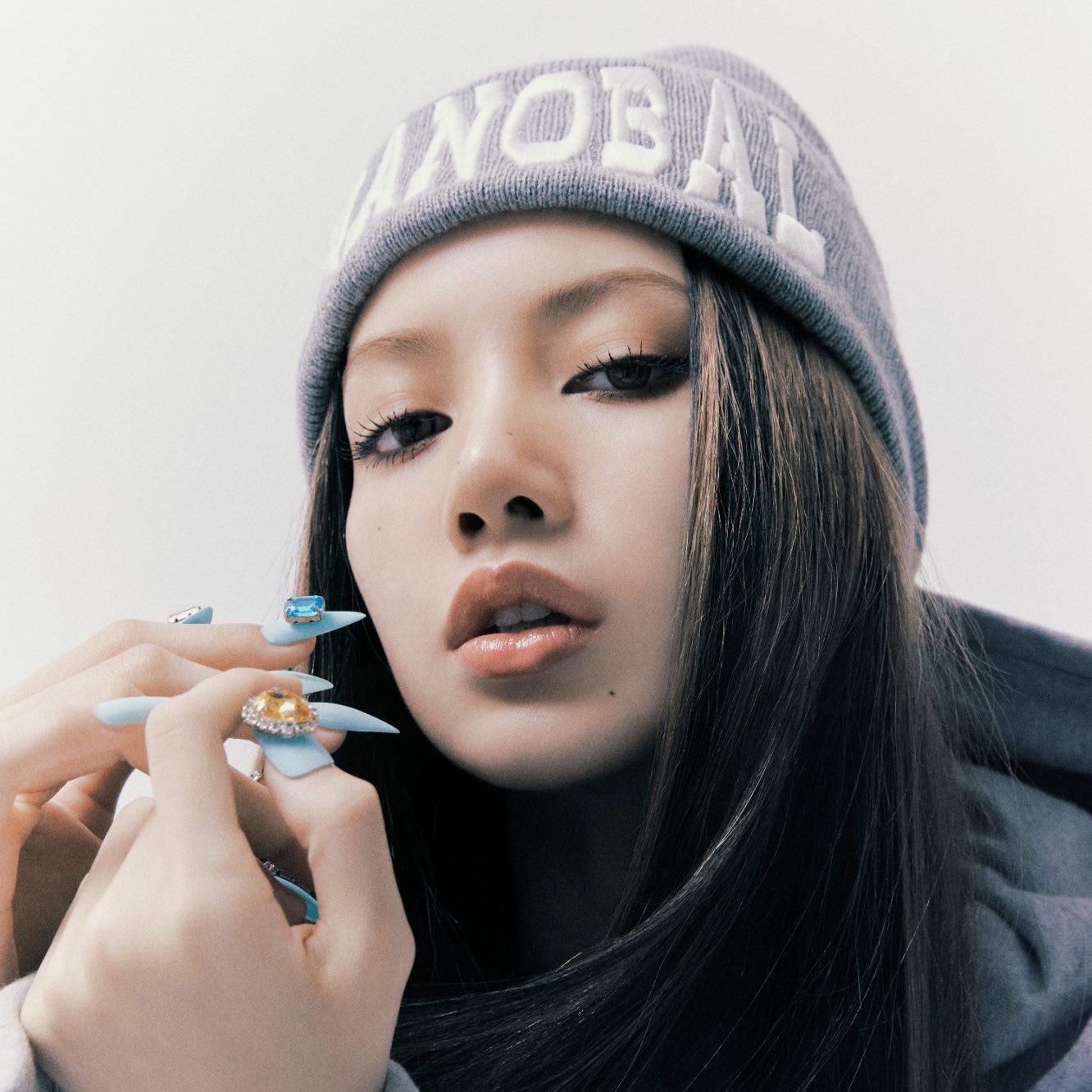 리사 (BLACKPINK)의 최신 사진