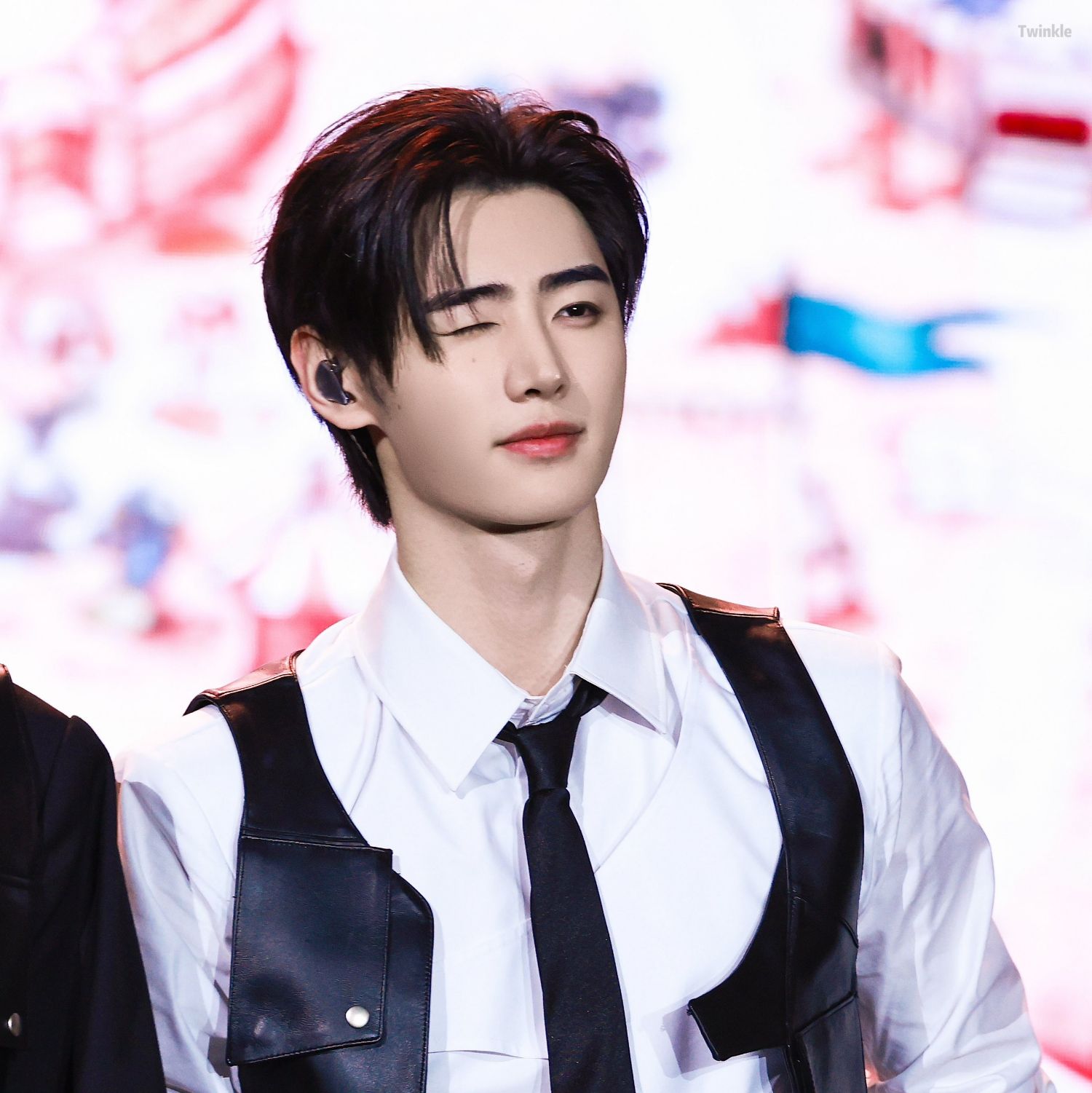 成訓 (ENHYPEN)的最新照片