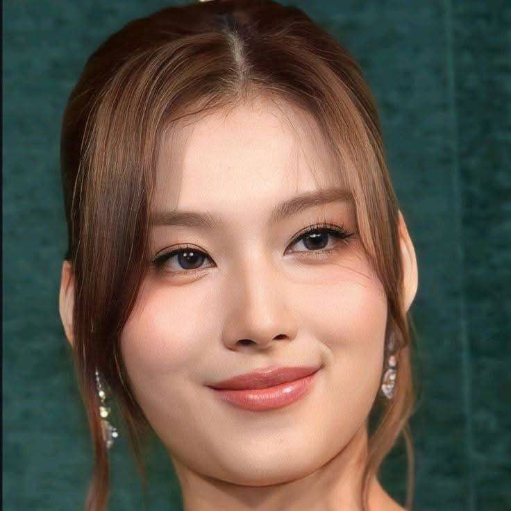 Sana (TWICE)粉丝拍下的瞬间