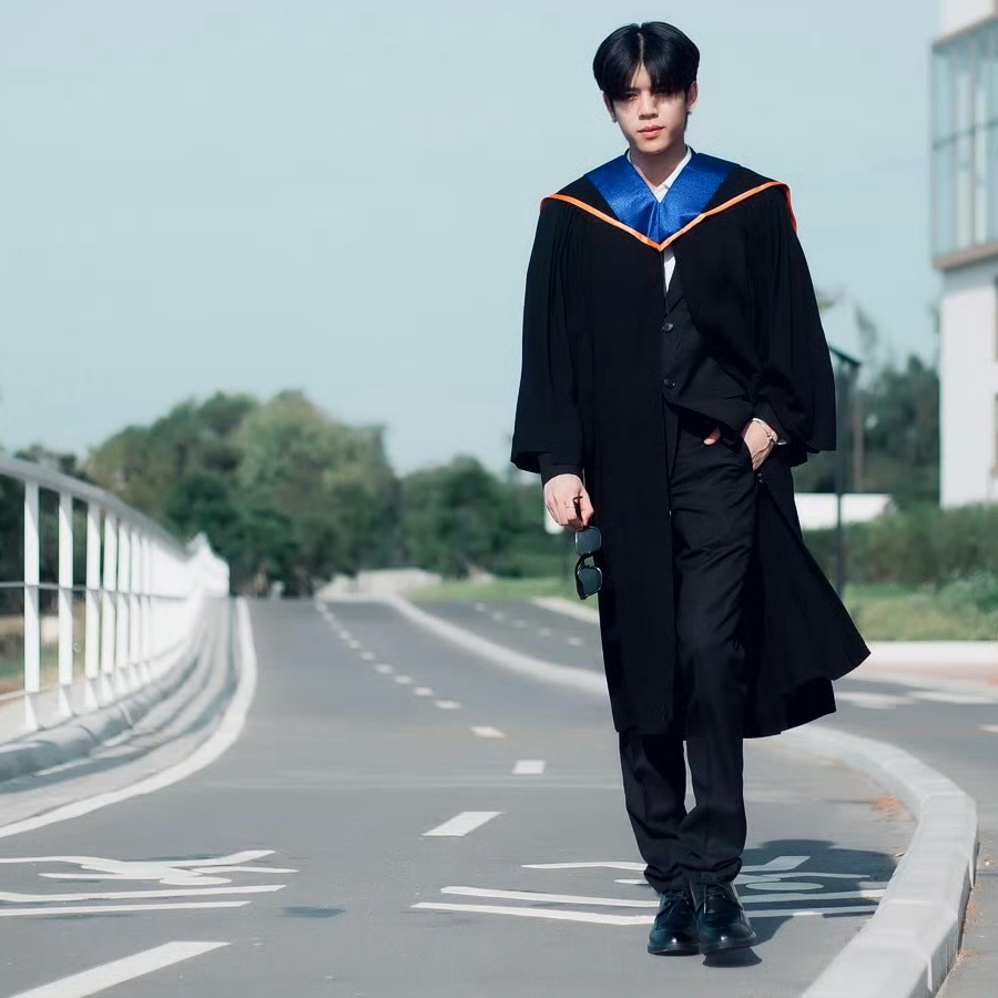 A moment captured by DORN (NexT1DE)'s fan