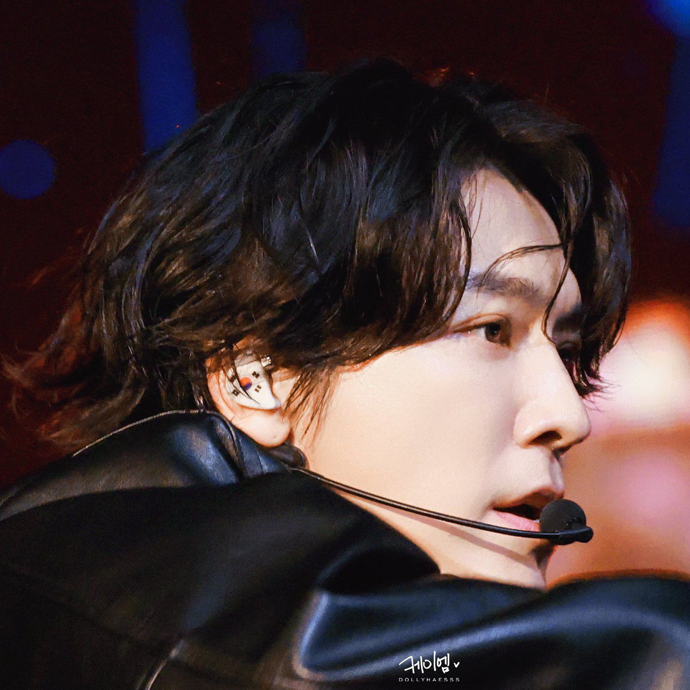 Behind-the-scenes cut of Donghae (Super Junior)