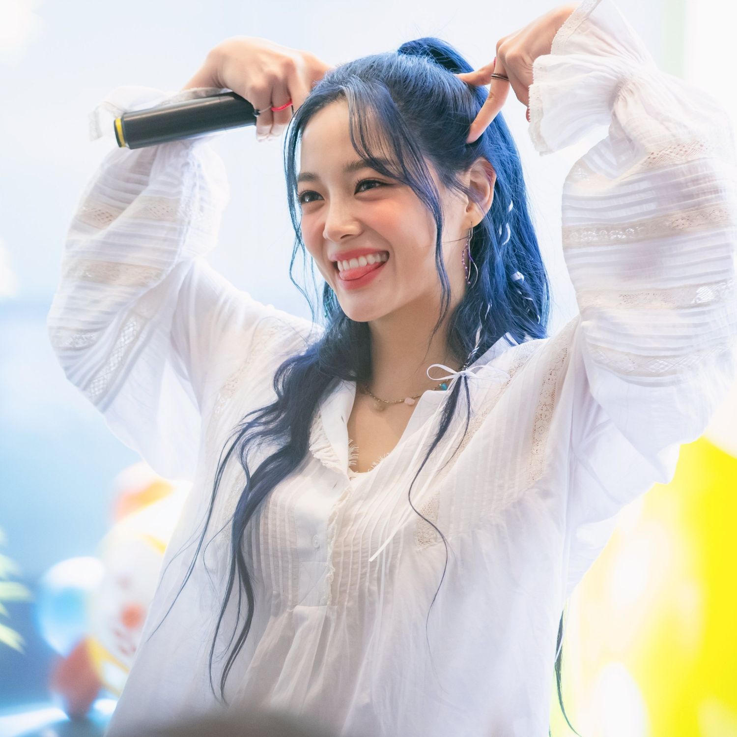 Behind-the-scenes cut of Sejeong