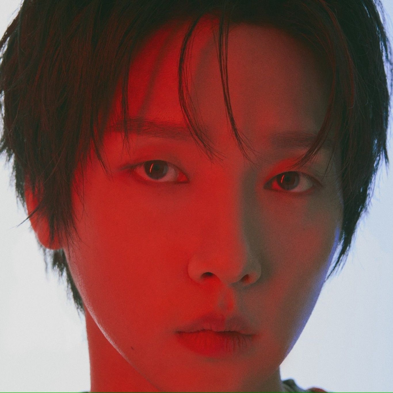 Behind-the-scenes cut of Jeong Sewoon