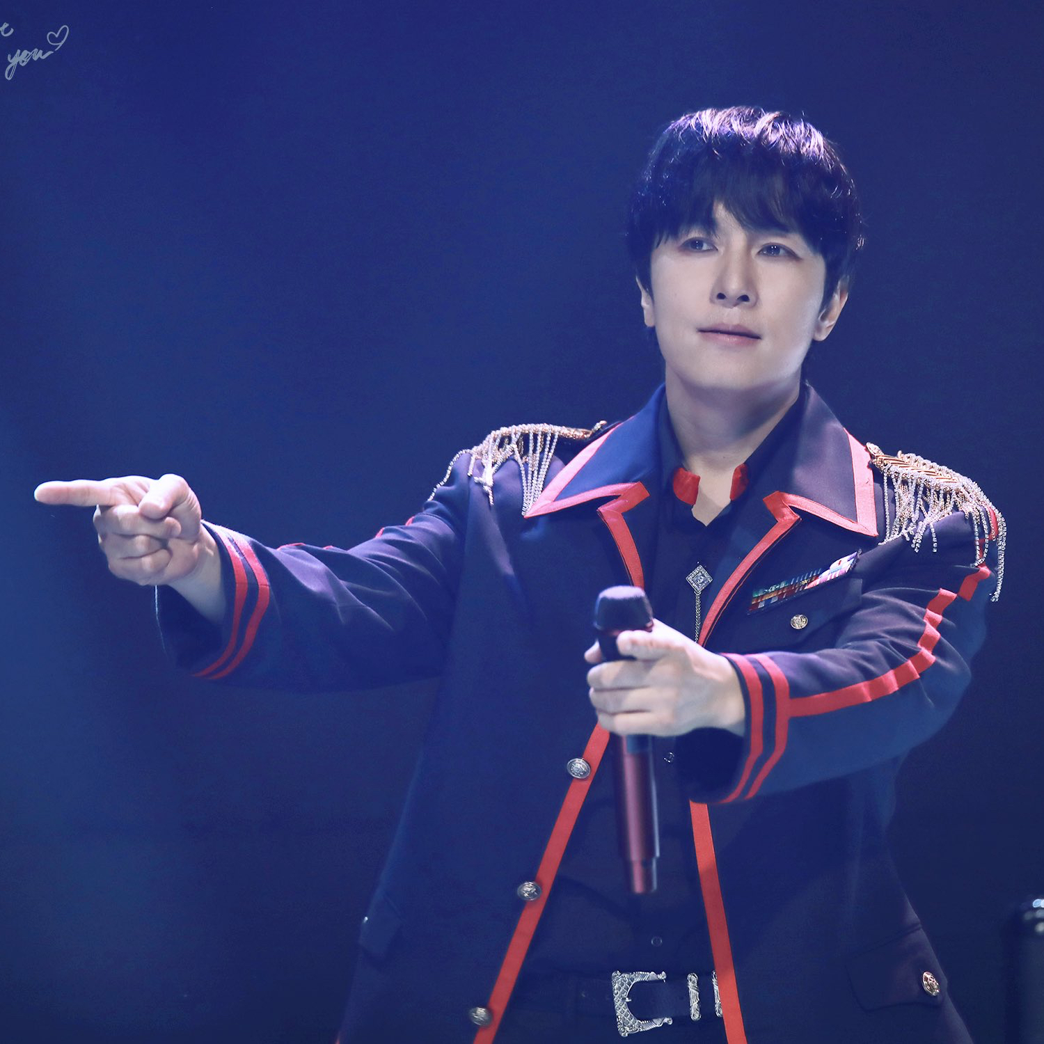 Latest photo of Kim Dongwan (SHINHWA)