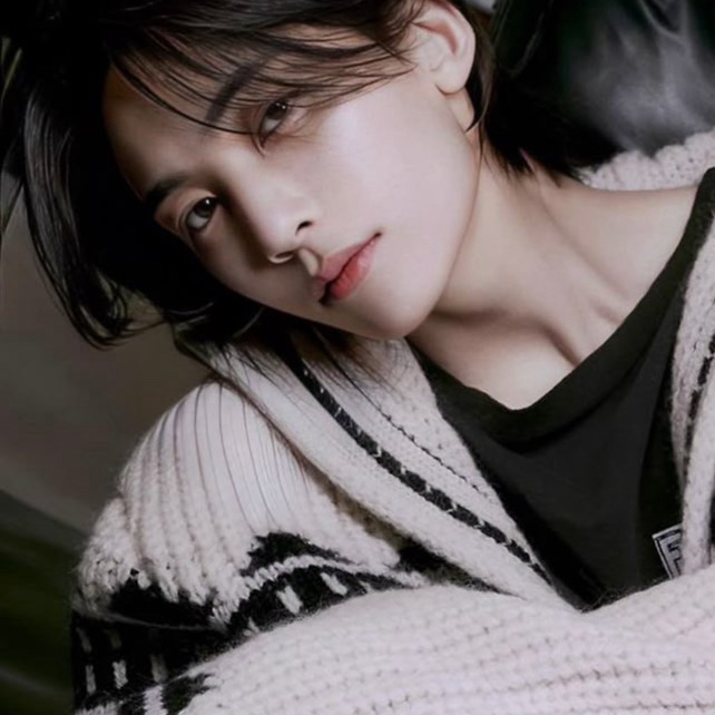 Behind-the-scenes cut of Jeonghan (SEVENTEEN)