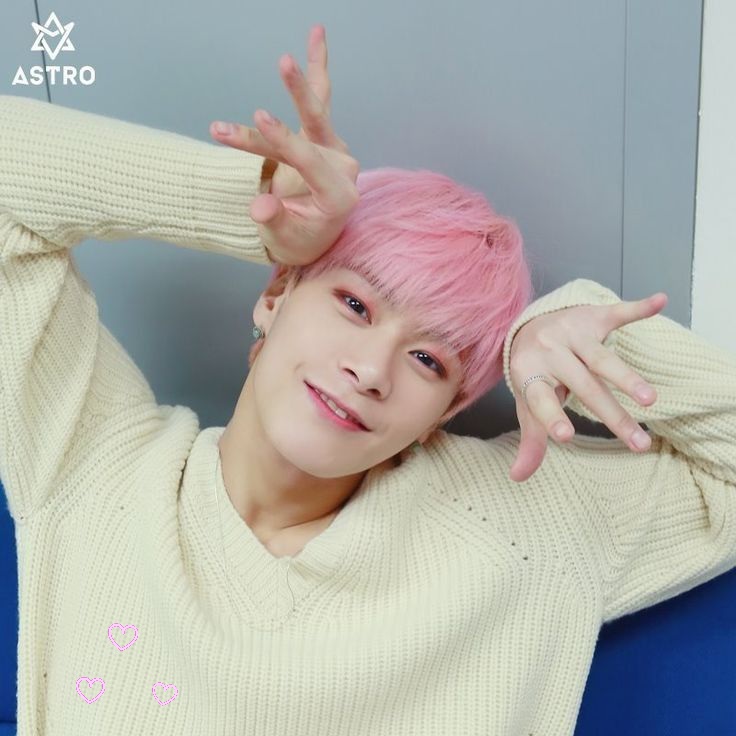 Latest photo of Moonbin (ASTRO)