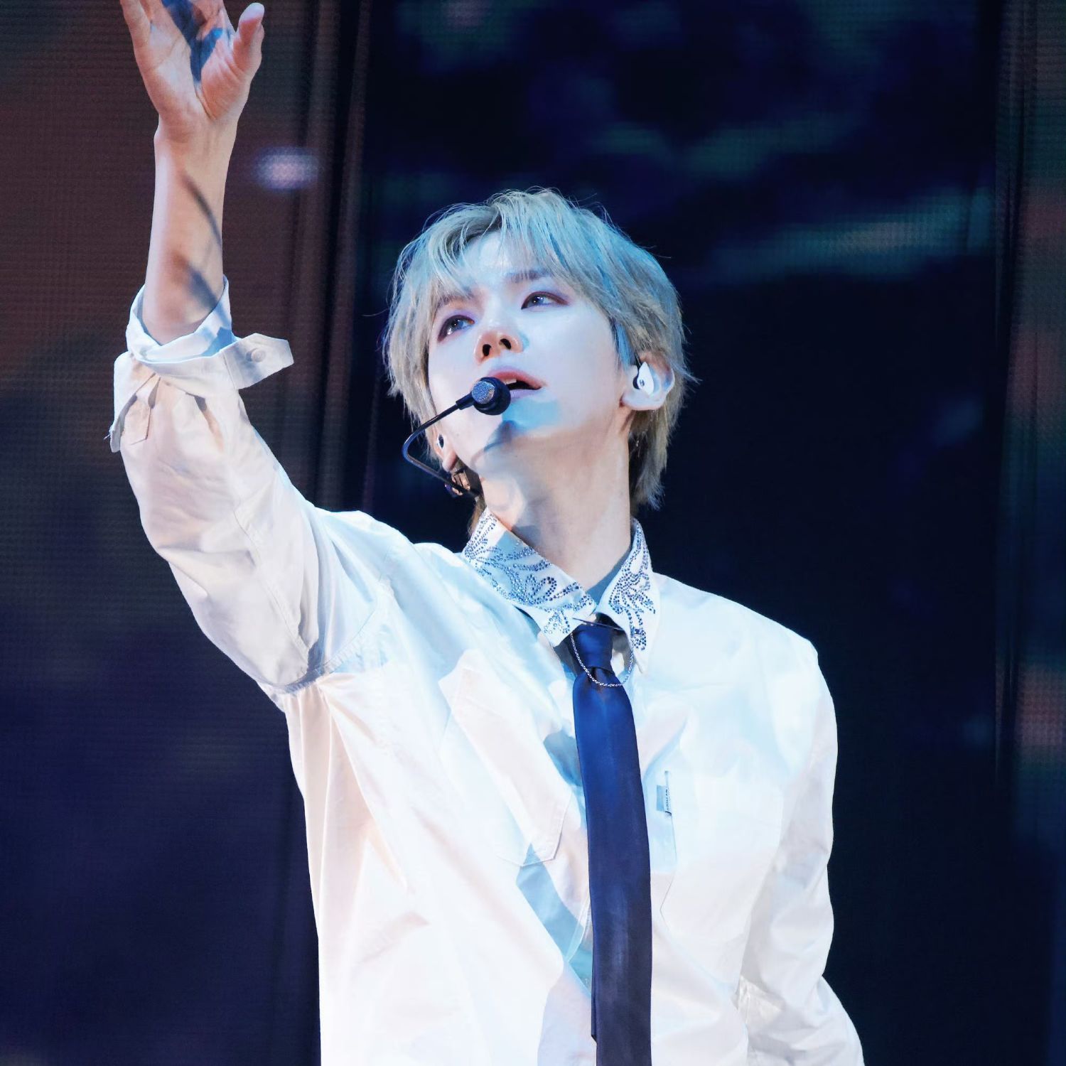 Foto aktivitas terbaru Baekhyun (EXO)