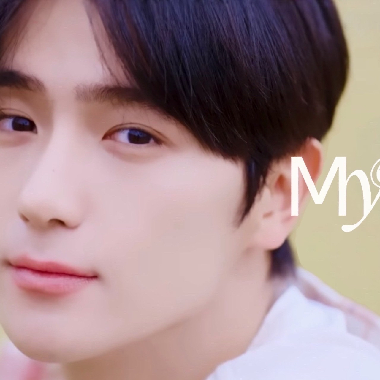 Recent activity shot of Hyunjae (THE BOYZ)