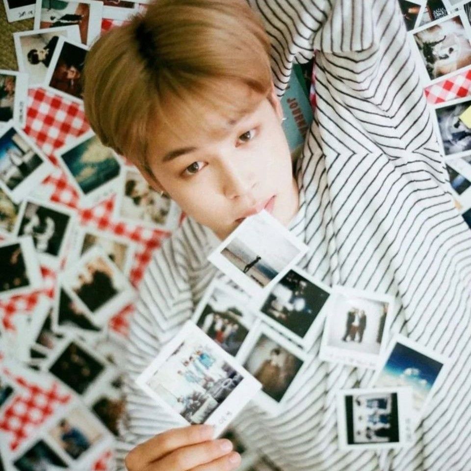 Behind-the-scenes cut of Secret Garden