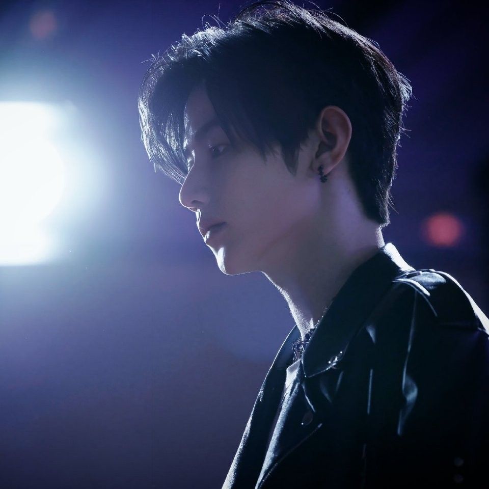 A moment captured by Zhang Hao (ZEROBASEONE)'s fan