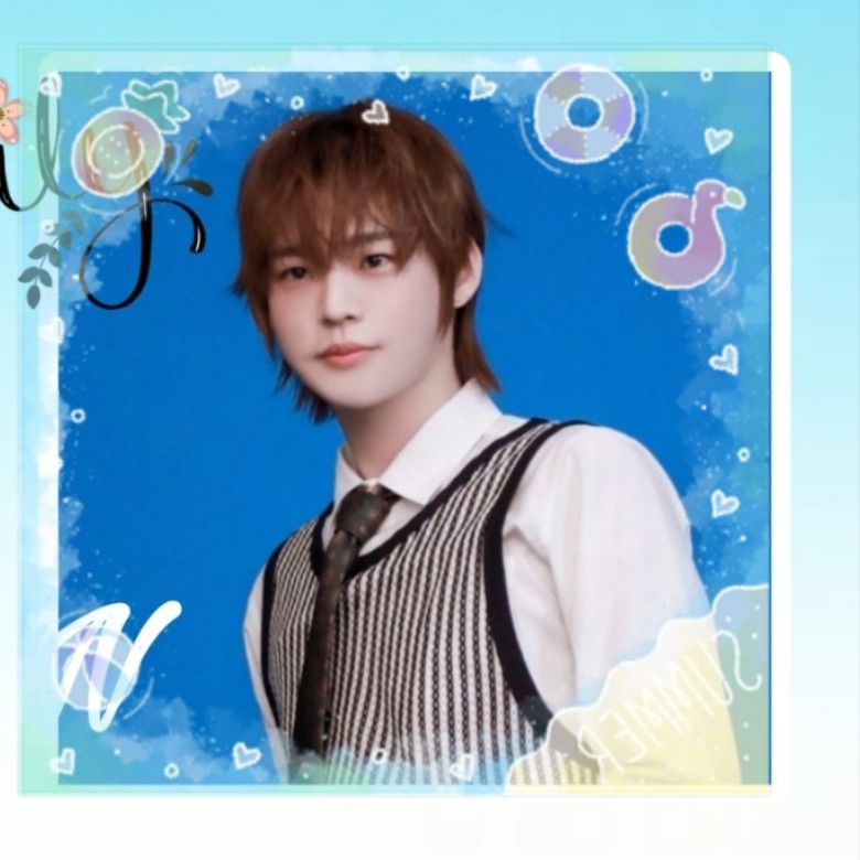 Latest photo of Hyojin (ONF)