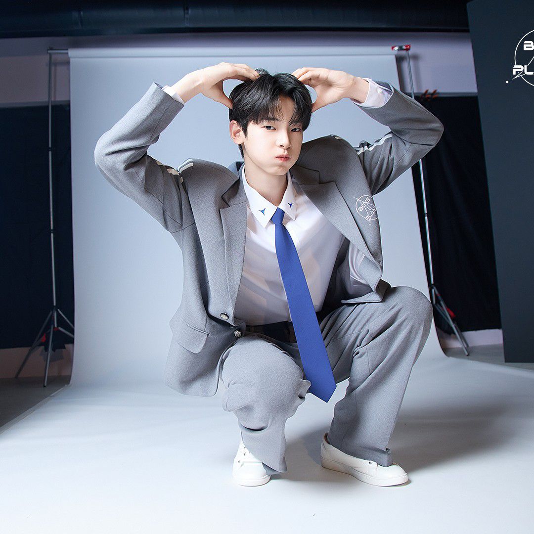 Recent activity shot of Kang Woojin