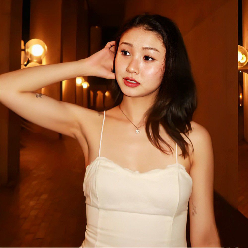 Latest photo of Denise