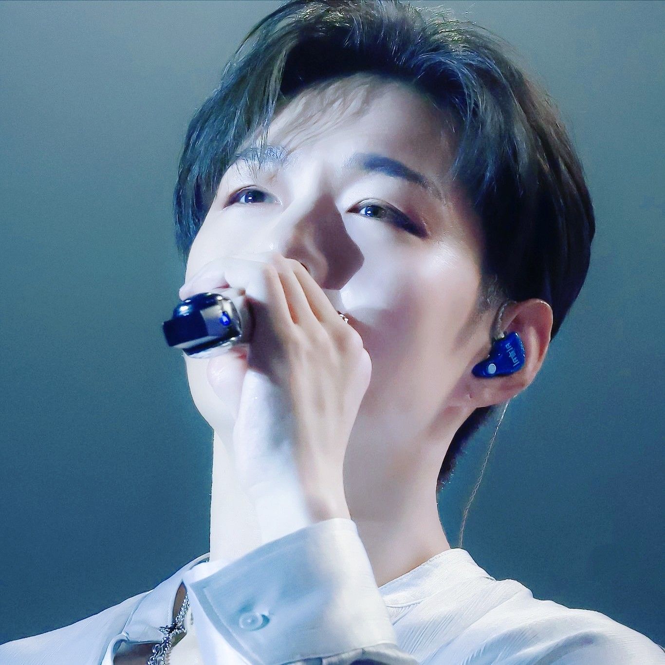 Latest photo of Lee Changsub (BTOB)