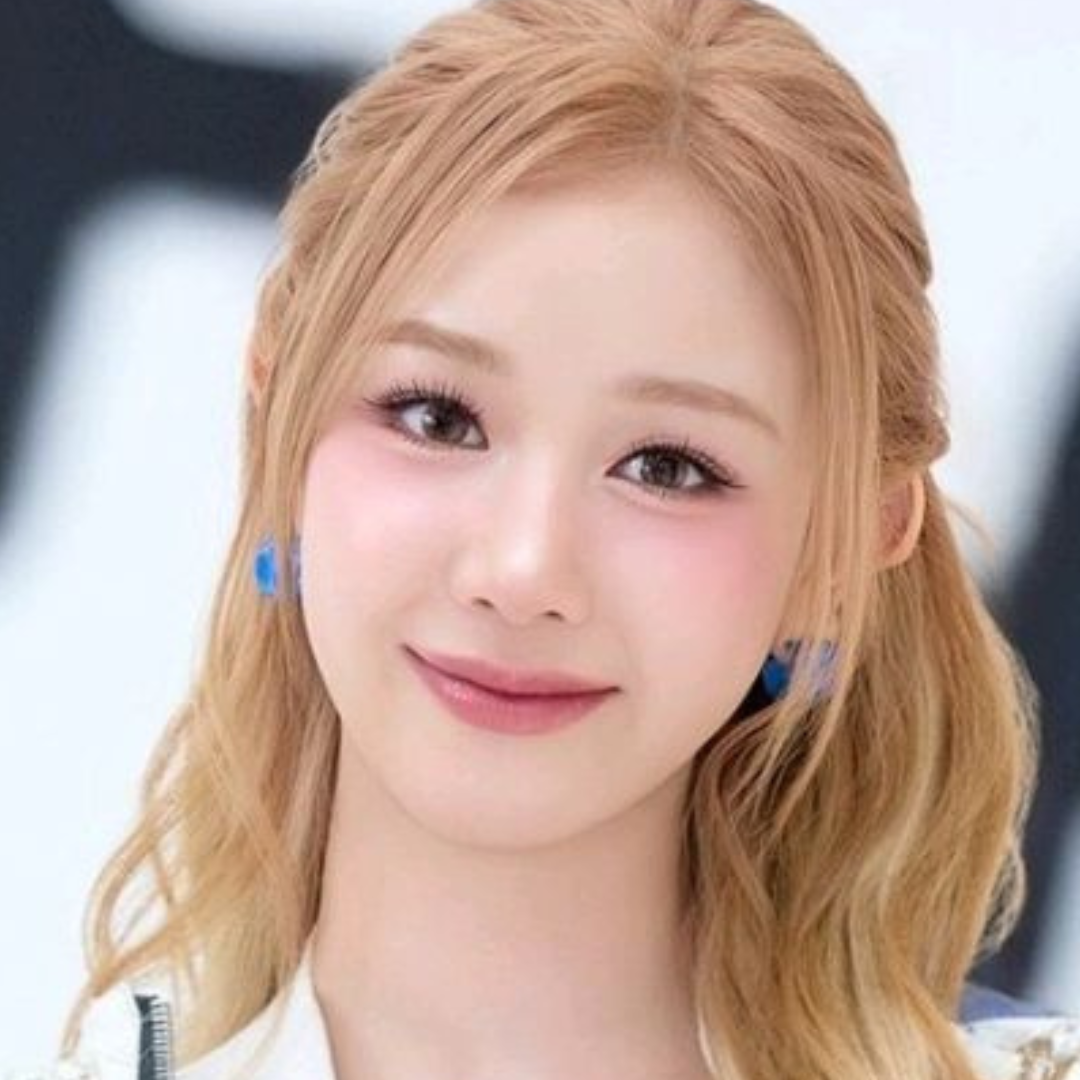 ファリタ (BABYMONSTER)の最近の活動写真