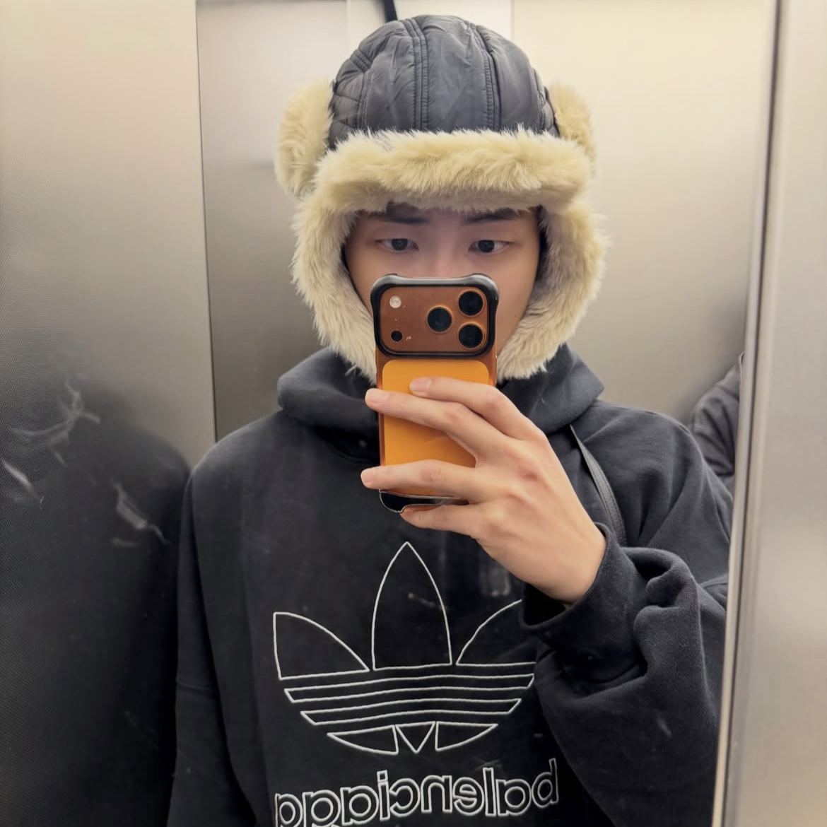 RM (防弹少年团)的最新活动照片