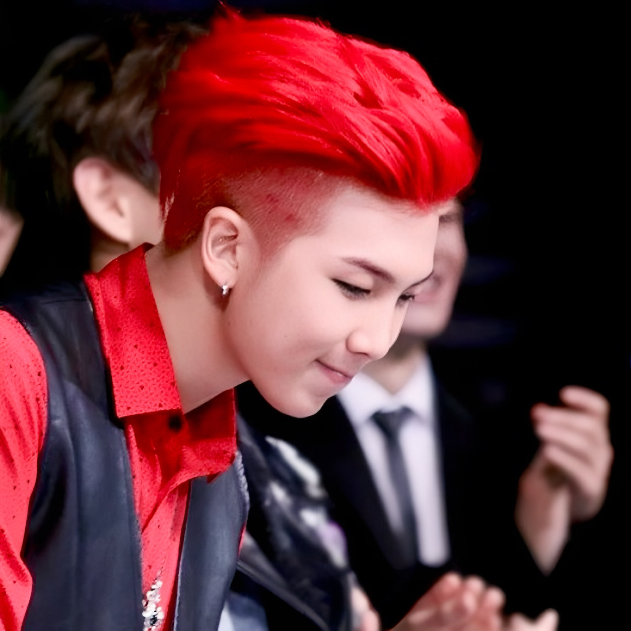 RM (BTS)の最近の活動写真