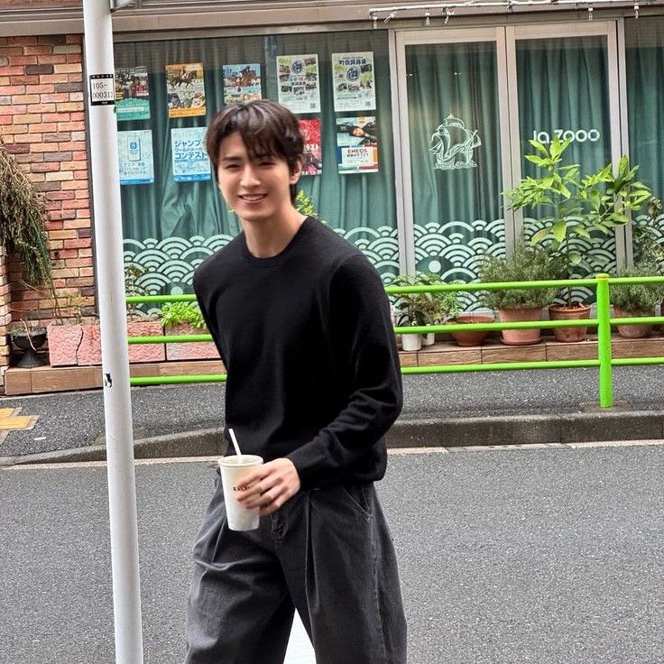 Recent activity shot of Yonghee (CIX)