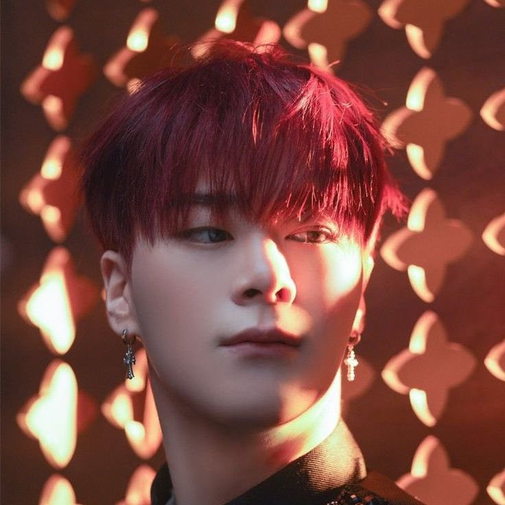 A moment captured by Moonbin (ASTRO)'s fan