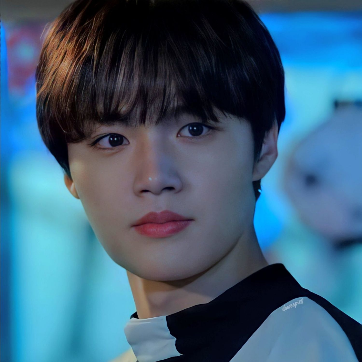 Recent activity shot of Doyoung (TREASURE)