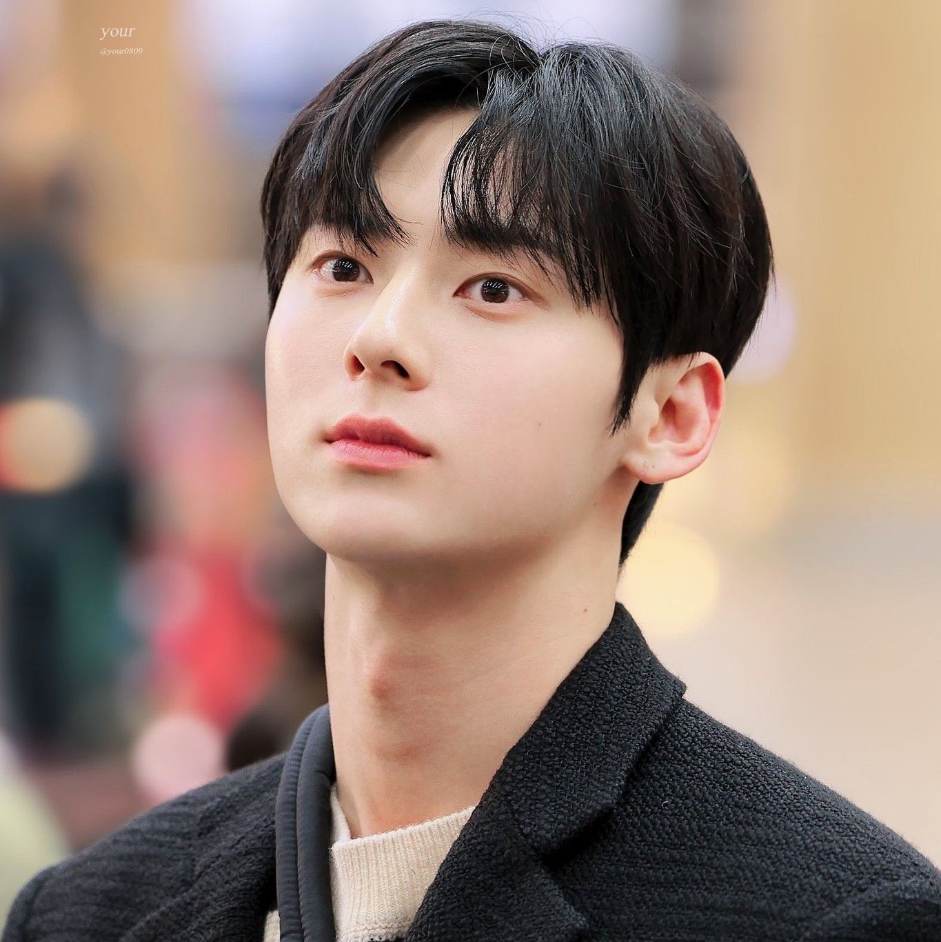 A moment captured by Hwang Minhyun's fan