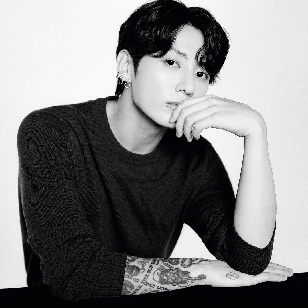 Momen yang diabadikan oleh penggemar Jungkook (BTS)