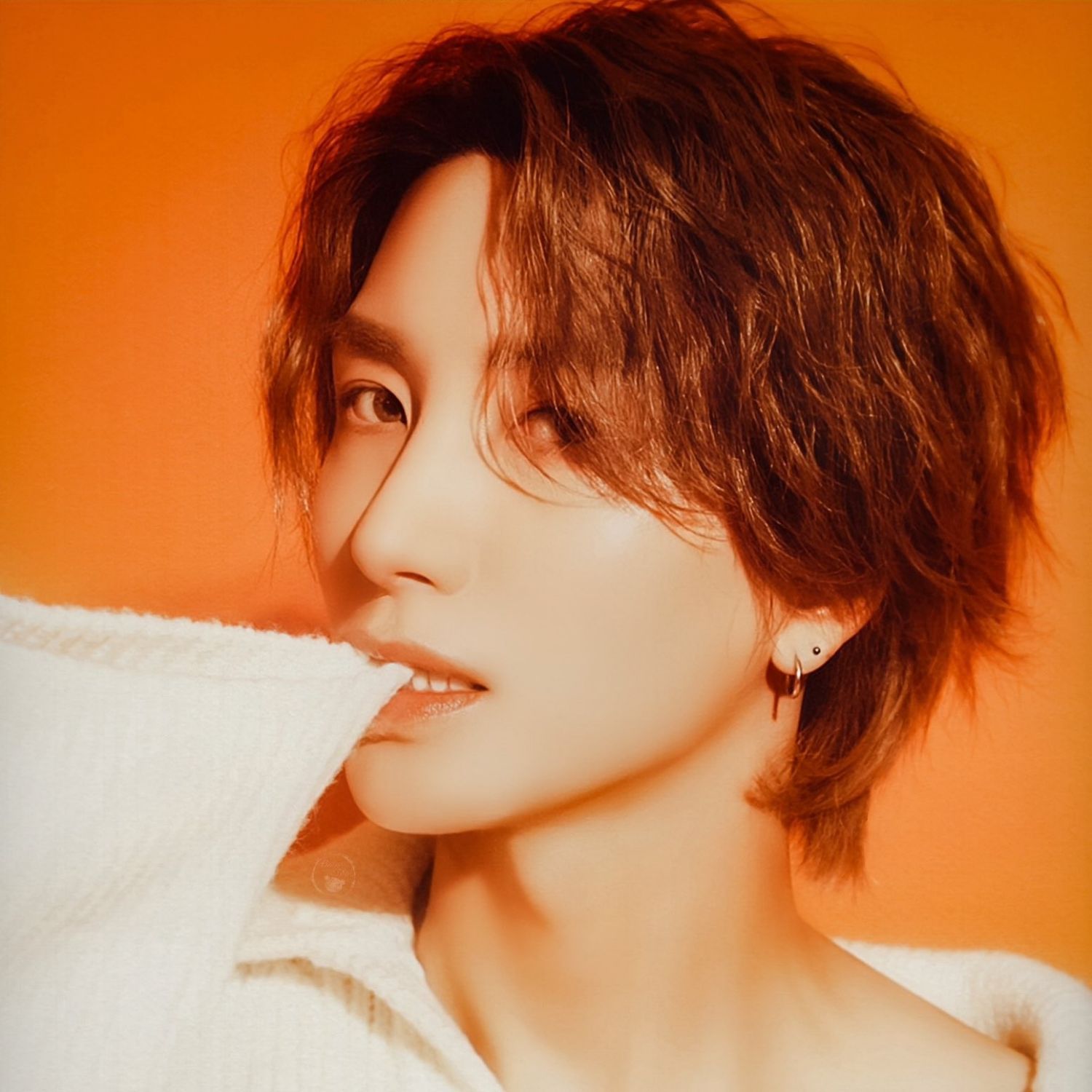 Behind-the-scenes cut of Leeteuk (Super Junior)