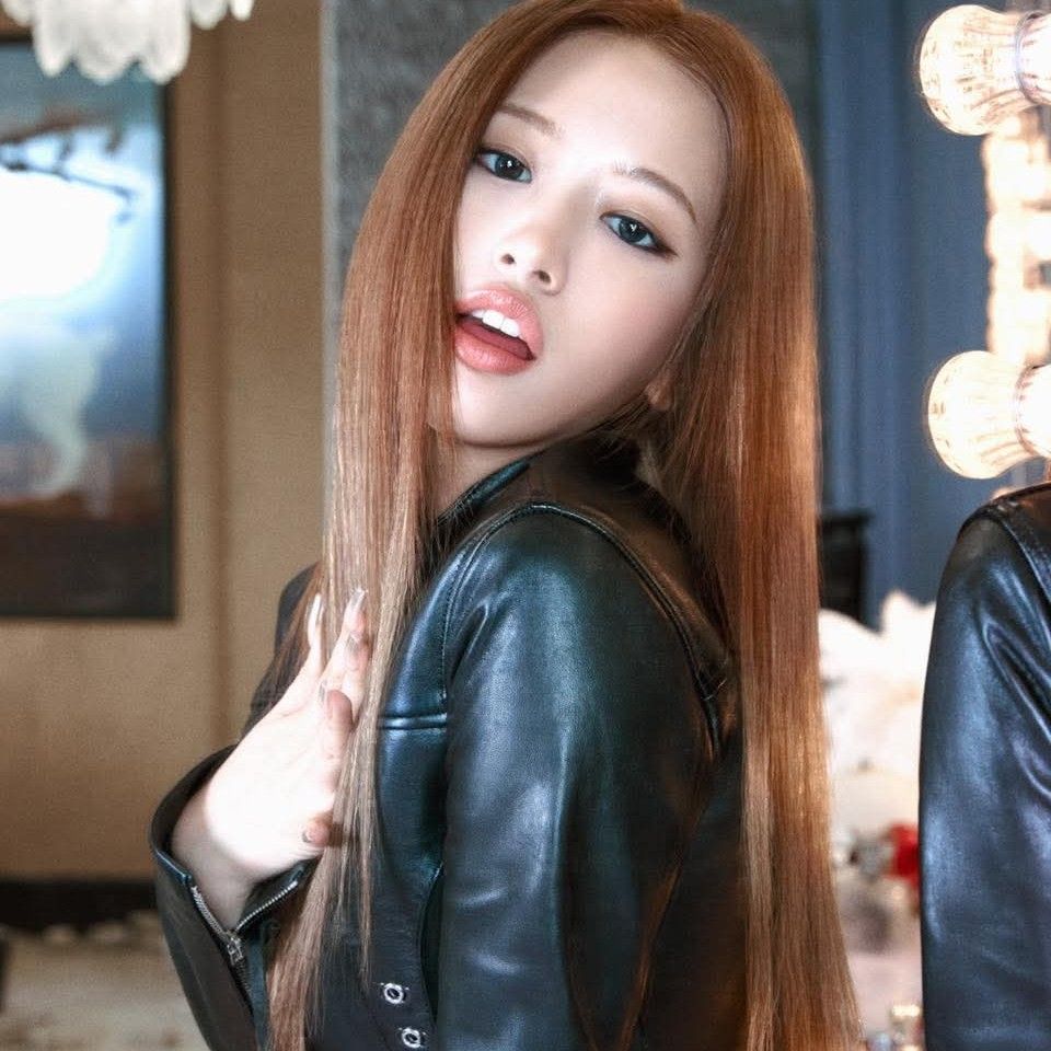 Behind-the-scenes cut of An Yujin (IVE)