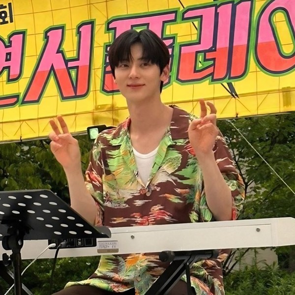 Popular profile picture of Hwang Minhyun loved by fans