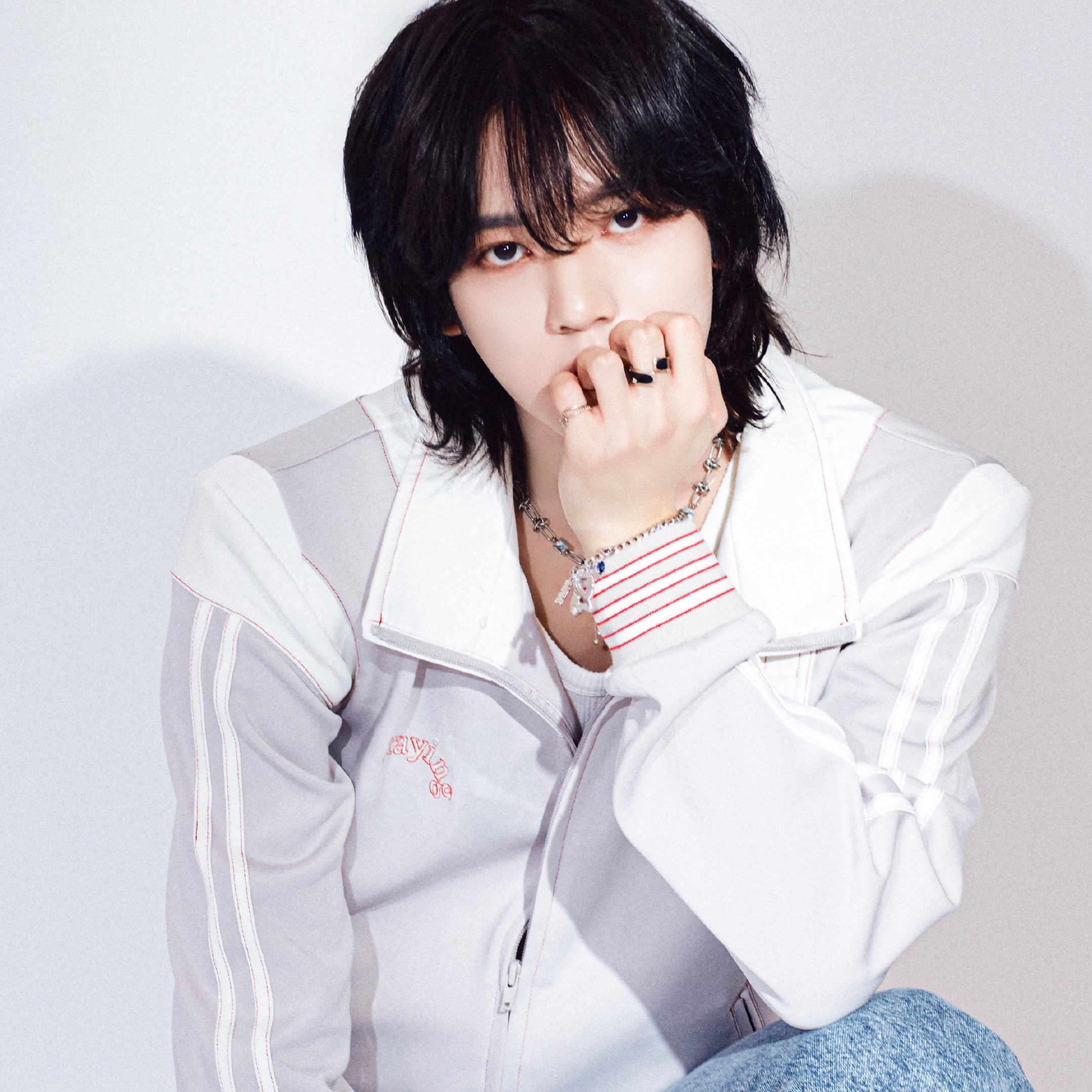 Latest photo of Han Yujin (ZEROBASEONE)