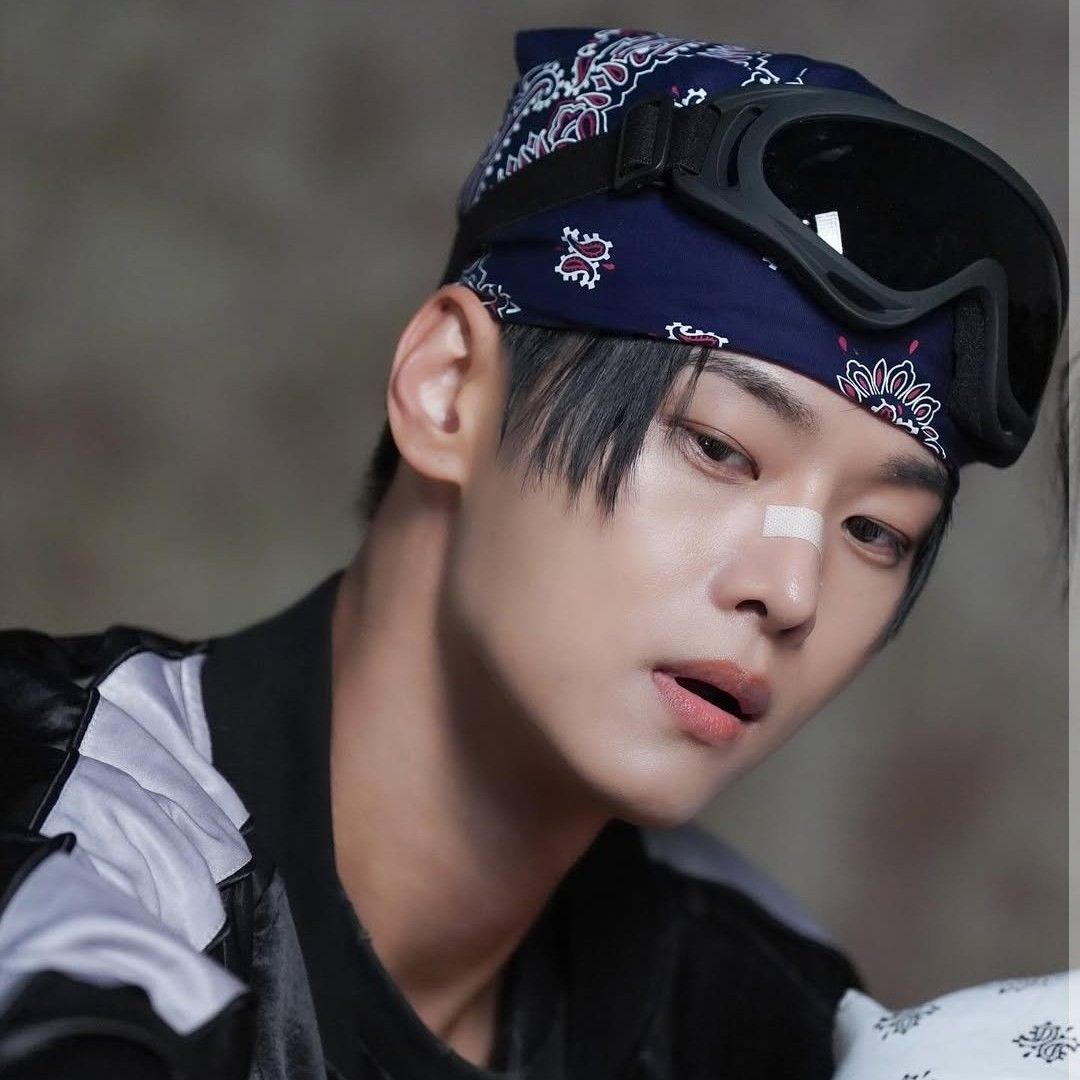 Behind-the-scenes cut of VIXX