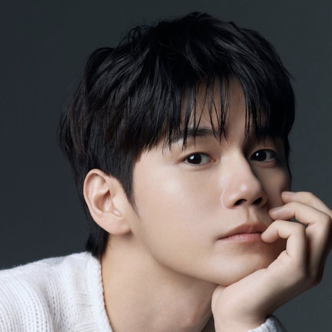A moment captured by Ong Seongwu's fan