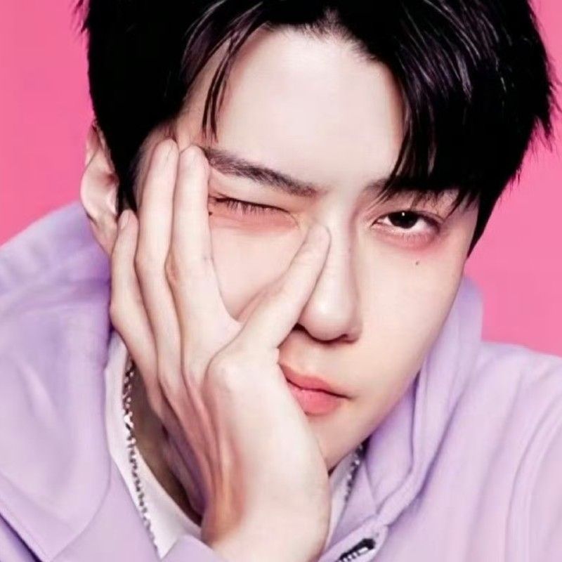 Behind-the-scenes cut of Sehun (EXO)