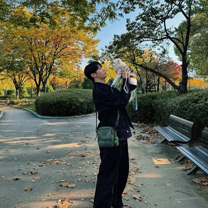 Latest photo of HANGYEOM (OMEGA X)