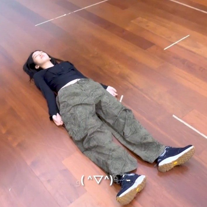 Behind-the-scenes cut of An Yujin (IVE)