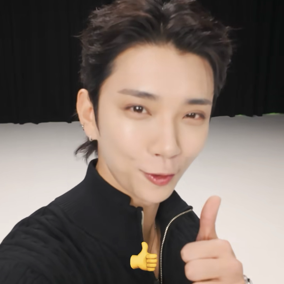 Behind-the-scenes cut of Joshua (SEVENTEEN)