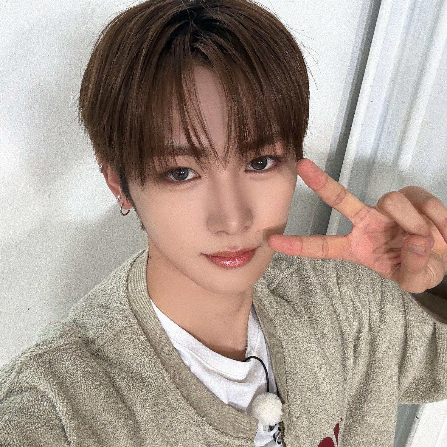 Recent activity shot of Zhou Anxin (ALPHA DRIVE ONE)