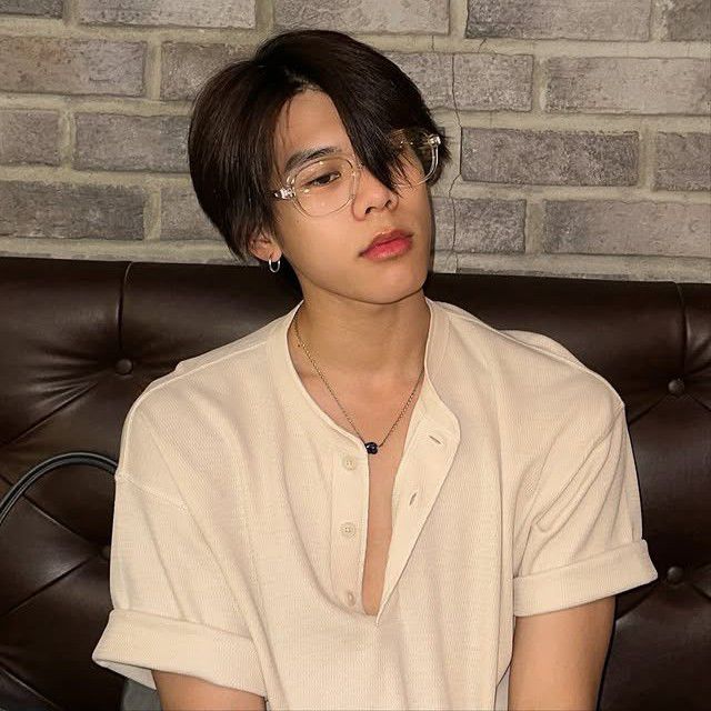 Latest photo of Tui (LYKN)