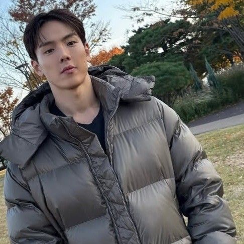 Potret di balik layar Shownu (MONSTA X)